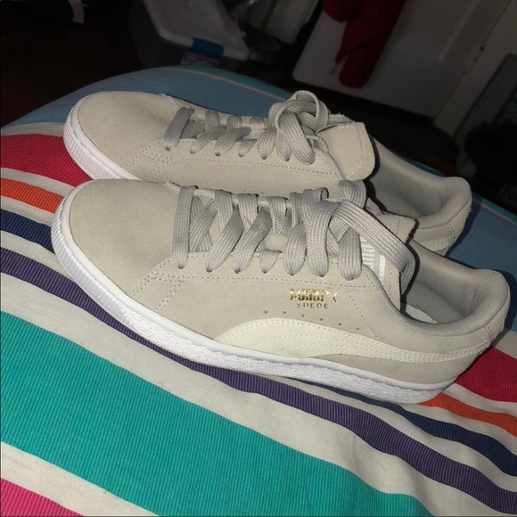 Puma Shoes - Puma suede low sneakers